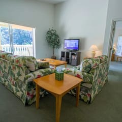 Condo Peggy
