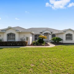 Villa Eckhardt: Bright and Light 3 bedroom home