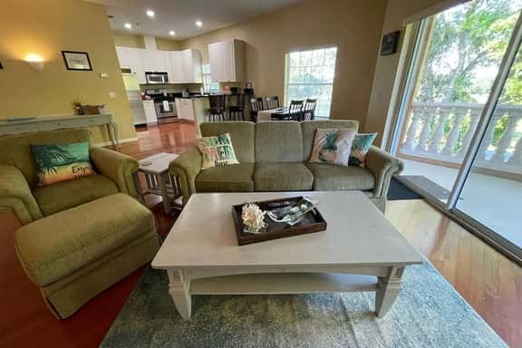 Apartment Live Oak Landing - Image 1