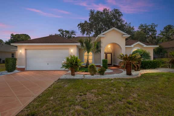 Villa Pearl: 4-bedroom Poolhome Close To Ocala - Image 1