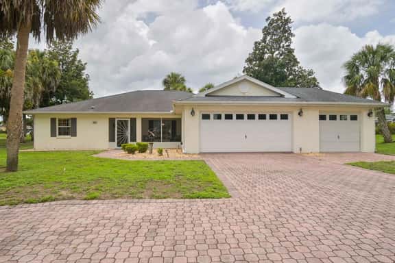 Villa Tilly | 4BR Pool Home, Minutes from Inverness - Image 1