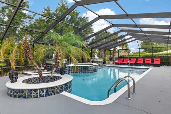 Oasis: Spacious 4BR Pool Home in Inverness - Image 1