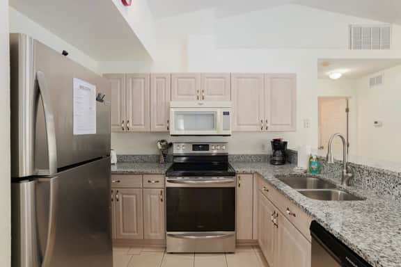 Villa Warren: Family Pool Paradise in Inverness – Screened Pool & Trail Adventures