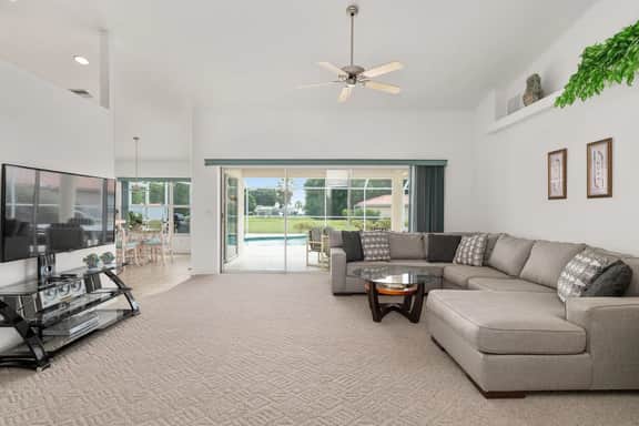 Villa Eckhardt: Bright and Light 3 bedroom home
