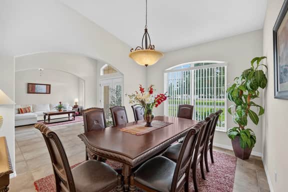 Villa Corthouts: Luxury home close to bike trail!